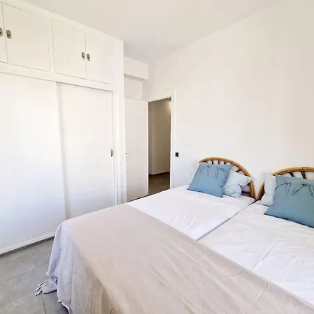 Sunrise On Spain Street Апартаменти *