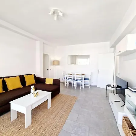 Sunrise On Spain Street