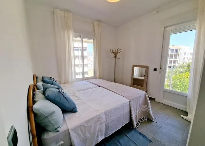 Sunrise On Spain Street アパート