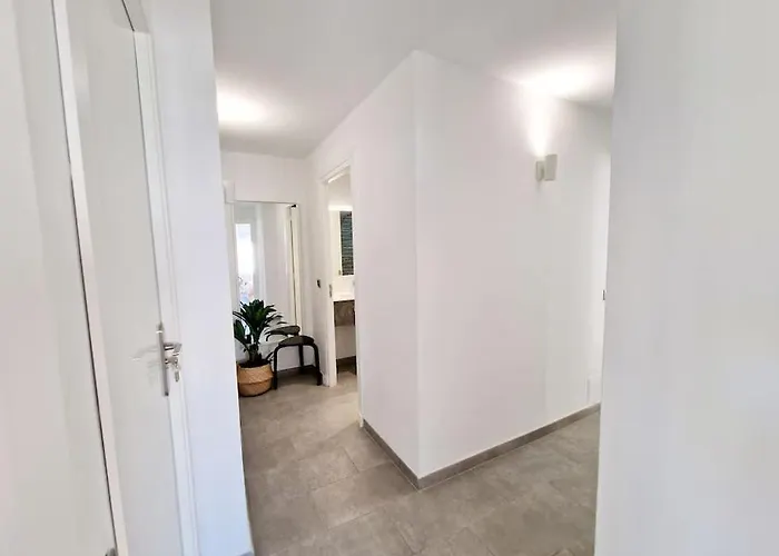 Sunrise On Spain Street *