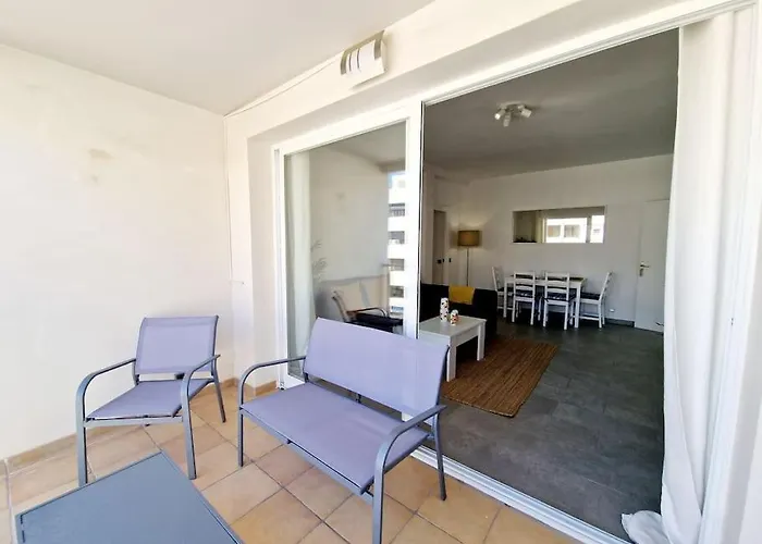 Sunrise On Spain Street * エステポナ